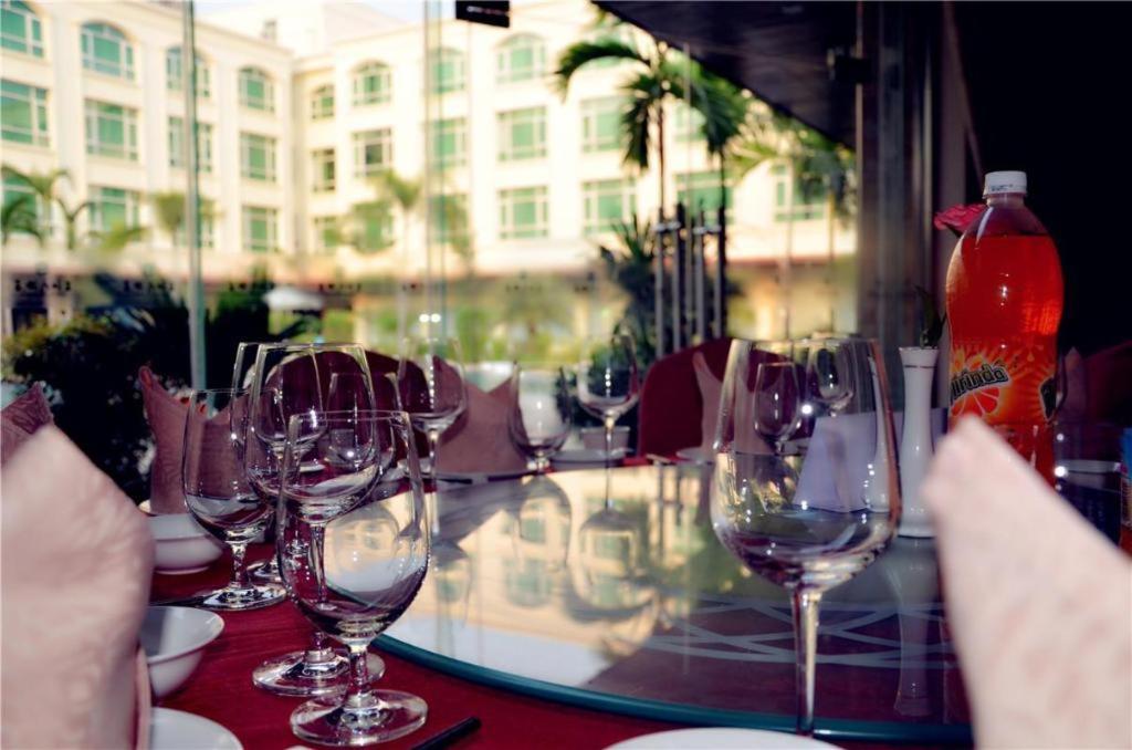 San Jiang Grand Hotel Vientiane Esterno foto