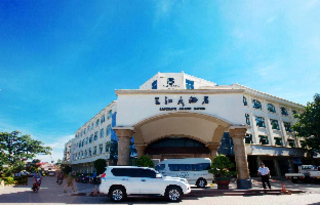 San Jiang Grand Hotel Vientiane Esterno foto