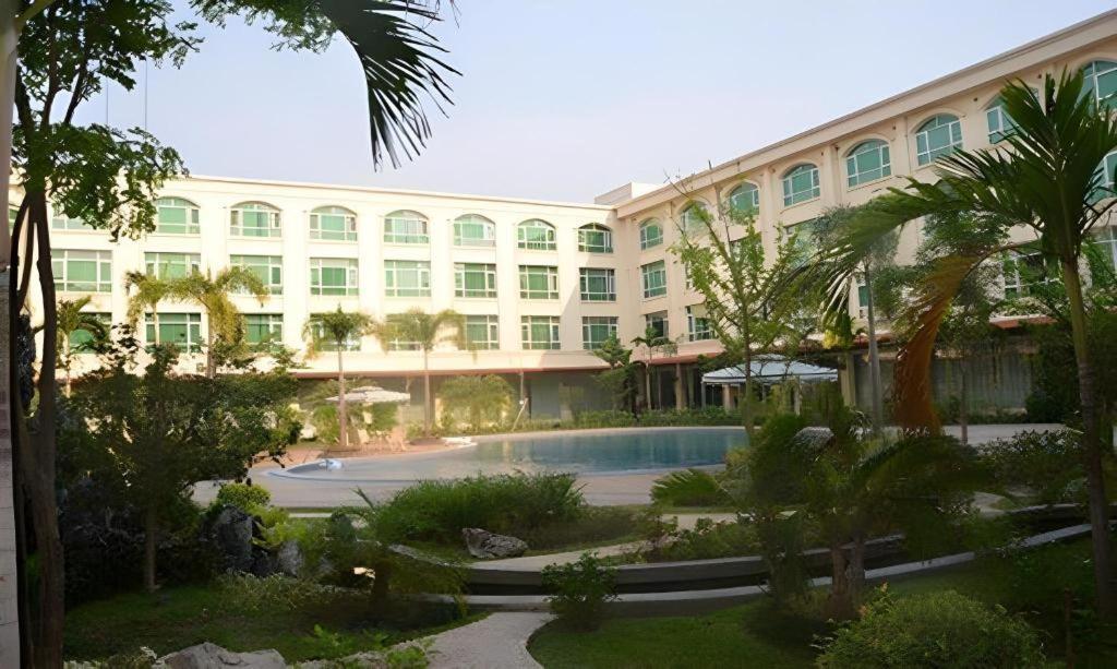San Jiang Grand Hotel Vientiane Esterno foto