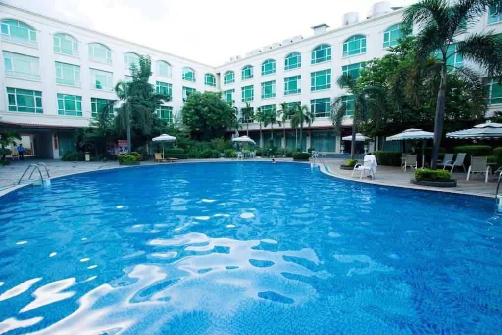 San Jiang Grand Hotel Vientiane Esterno foto