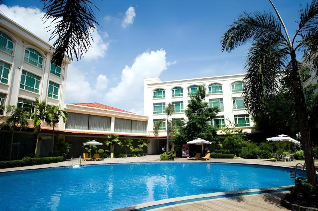 San Jiang Grand Hotel Vientiane Esterno foto